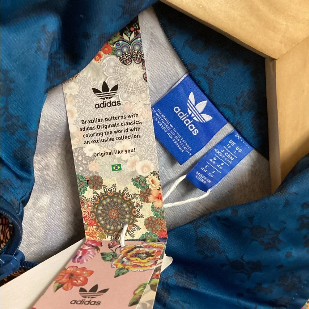 Adidas X Farm Rio Brazil jacket Borbomix Butterfly limited edition - Picture 9 of 16